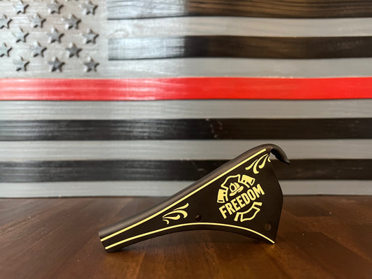 Freedom retro holder