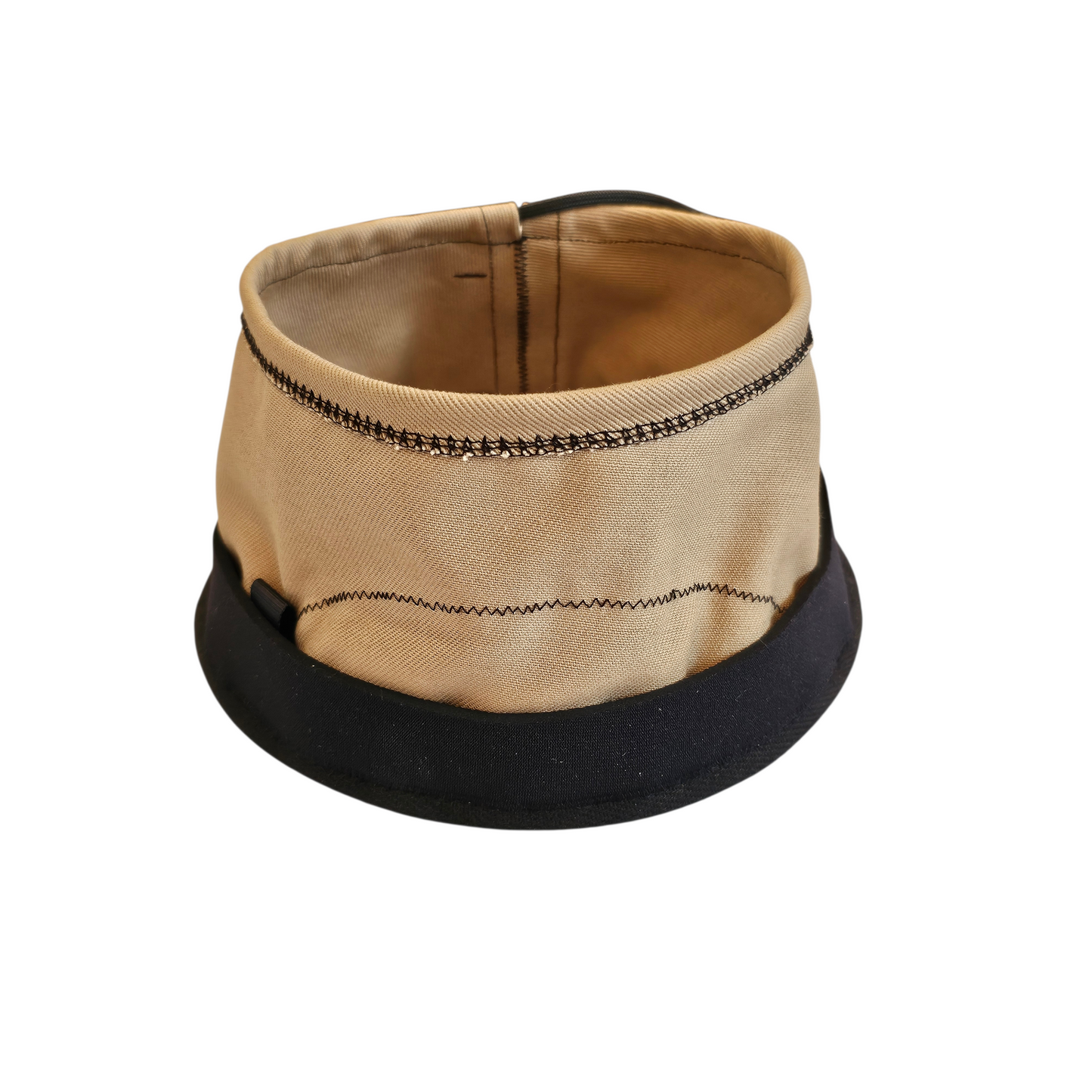 Liner without earflaps