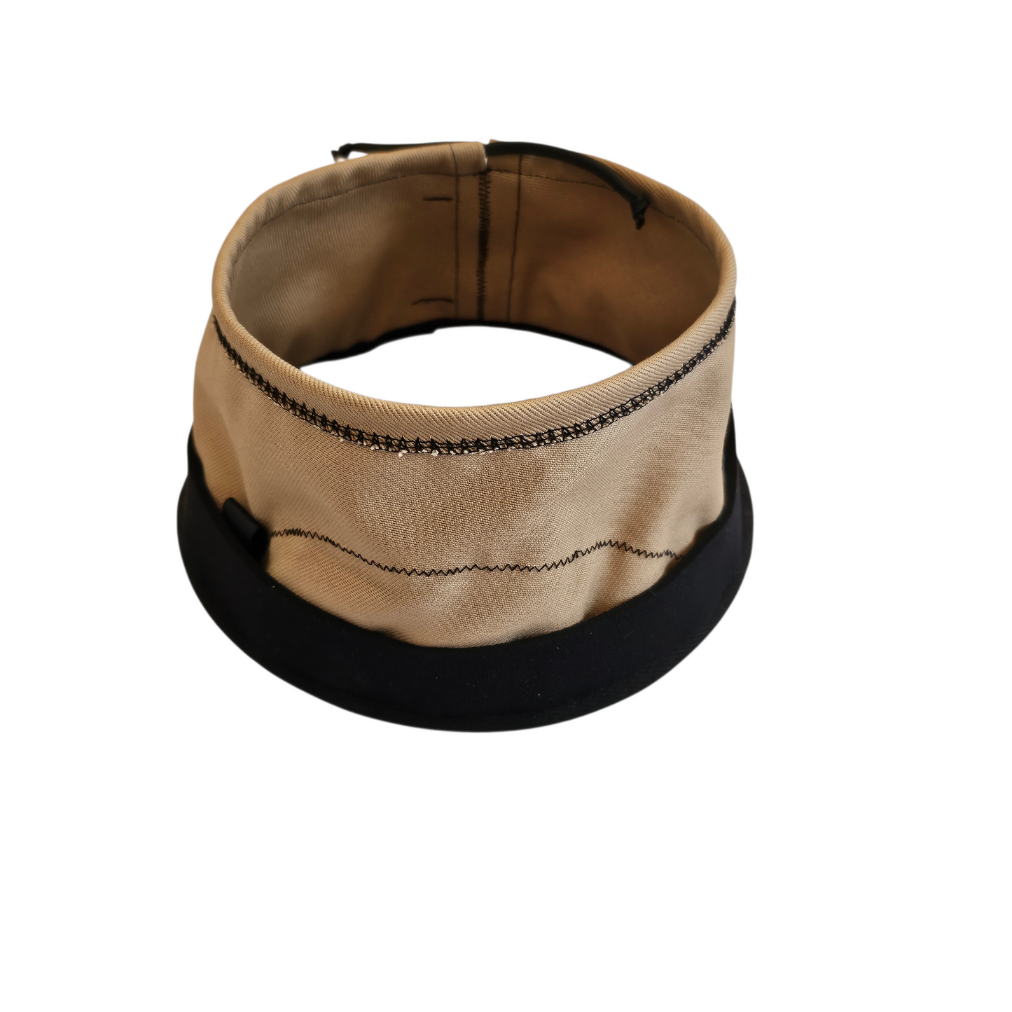 Liner without earflaps